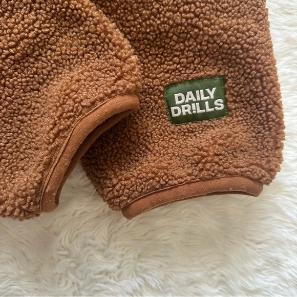 Daily Drills Jacket Cozy Quarter Zip Teddy Fleece Pullover Oak Brown Sz XS/S - Picture 8 of 12